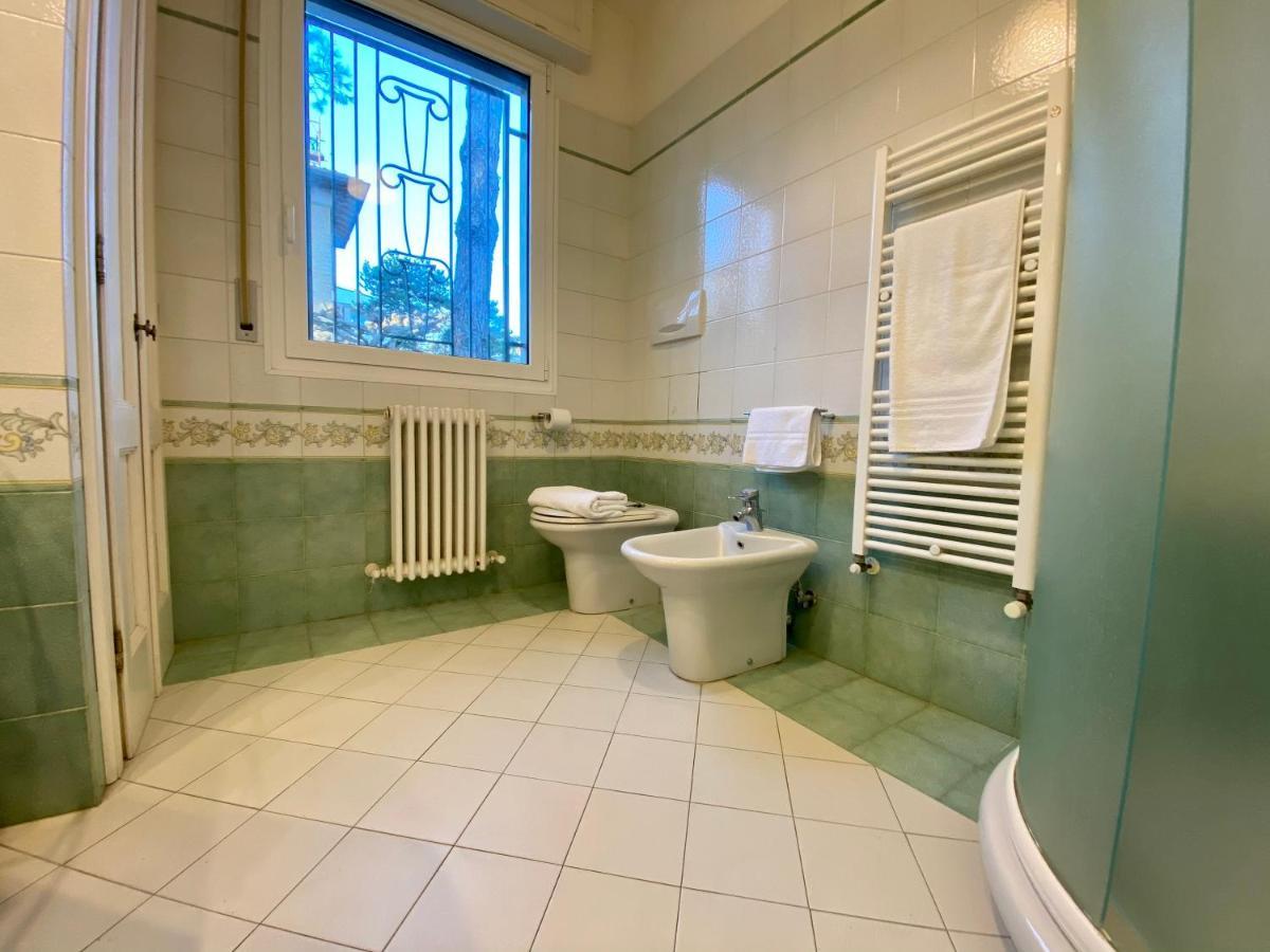 Villa Alda Suites & Rooms Cervia Bagian luar foto